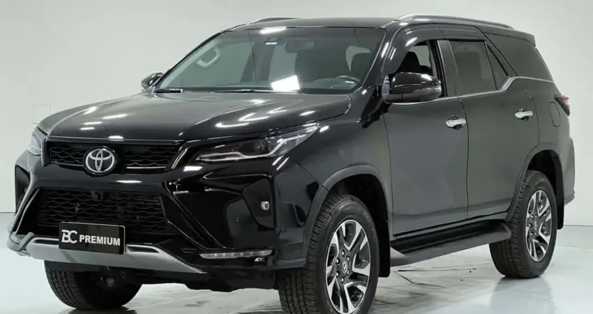 TOYOTA HILUX SW4 SW4 SRX Plat. 4x4 2.8 TB Die. Aut.