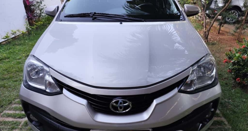 TOYOTA Etios Hatch 1.5 16V 4P FLEX XLS AUTOMÁTICO