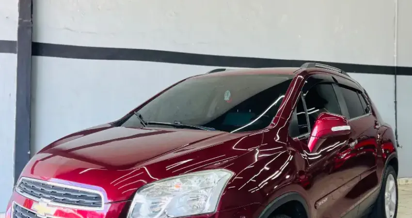 Tracher 2015 LTZ 1.8 carro impecável 