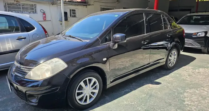 Tiida Sedan 2011