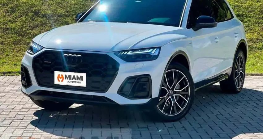 Audi Q5 Performance Black 2.0 TFSi - Branca - 2023/2023
