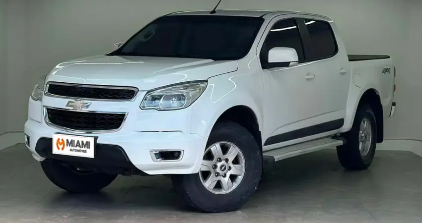 Chevrolet S-10 LT 2.5 4x4  - Branca - 2015/2015