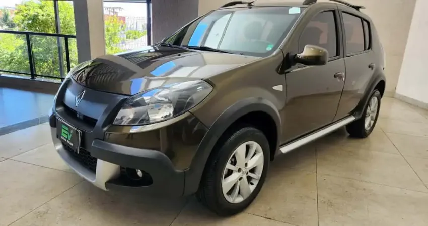 RENAULT SANDERO STEPWAY Hi-Flex 1.6 16V 5p Aut.