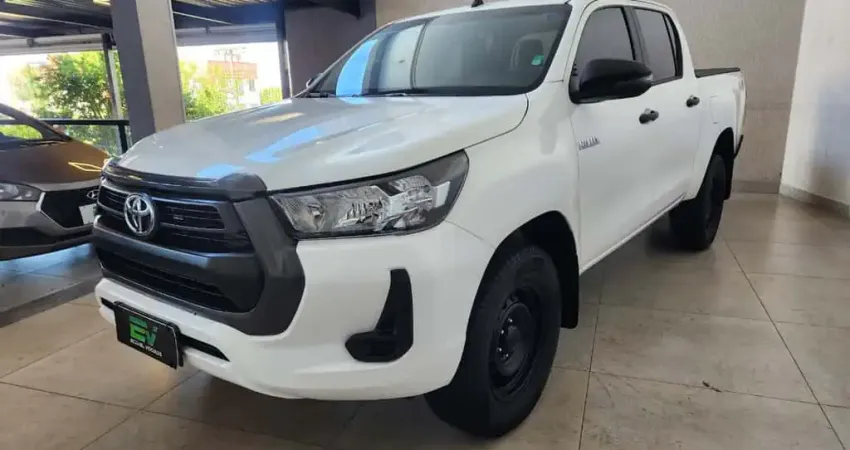 TOYOTA HILUX CD 4x4 2.8 Diesel Mec.