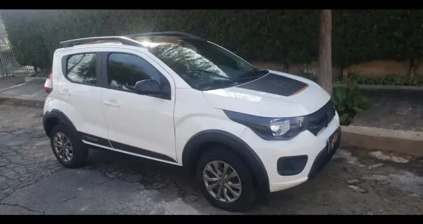 FIAT MOBI 1.0 TREKKING 4P