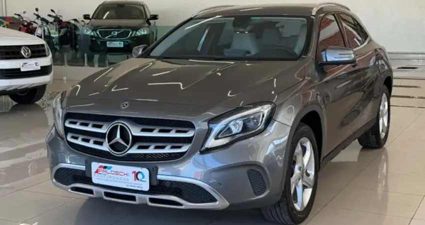 Mercedes-Benz GLA 200 1.6 CGI FLEX ADVANCE 7G-DCT