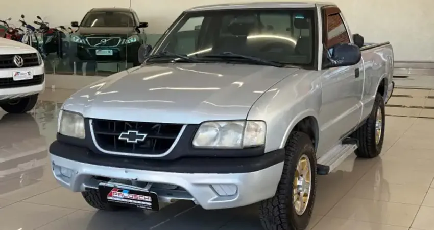 Chevrolet S10 2.5 STD 4X4 CS 8V TURBO DIESEL 2P MANUAL