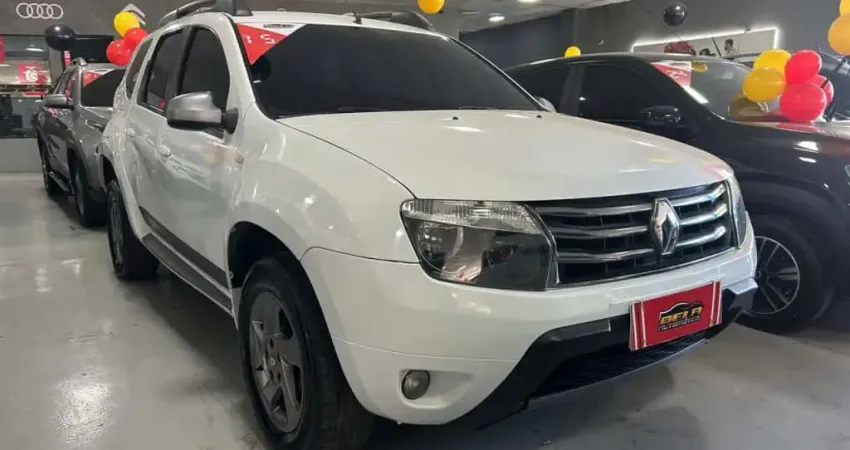 Renault Duster 2015 2.0 dynamique 4x2 16v flex 4p automático