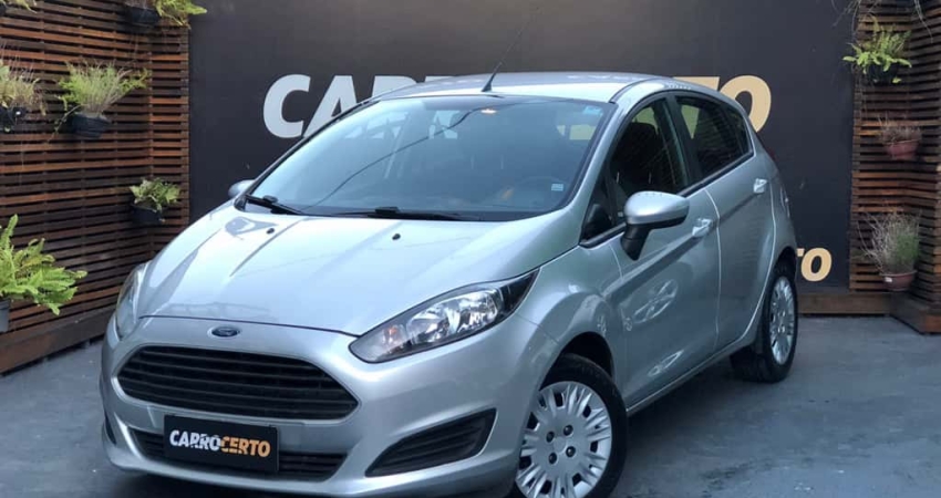 Ford Fiesta 1.5  2014 Flex Manual    Acabamento moderno e compacto para o dia a dia