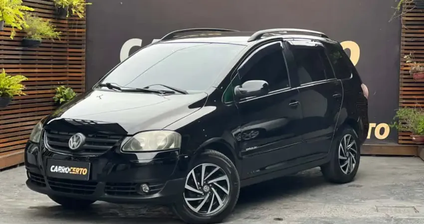 VW - VolksWagen SPACEFOX 1.6 2010 Flex ótimo espaço baixo custo manutenção