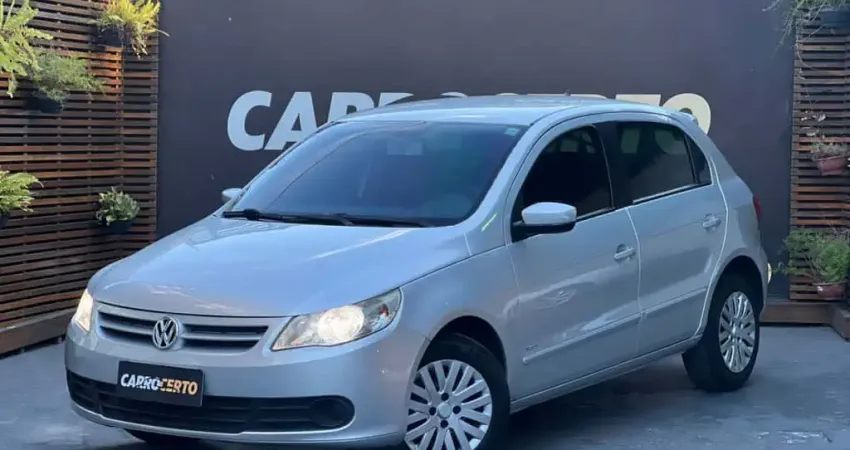 VW - VolksWagen Gol  1.0  2012 Flex Completo   AC/TROCAS