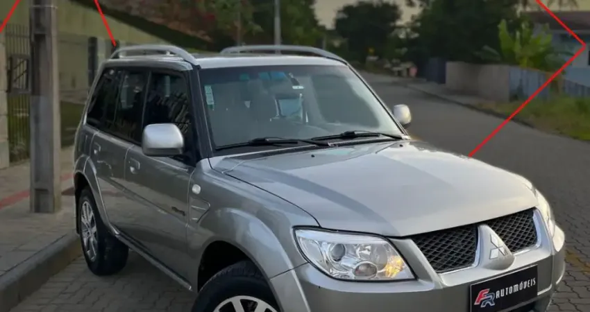 PAJERO TR4 2.0 2015 4X4