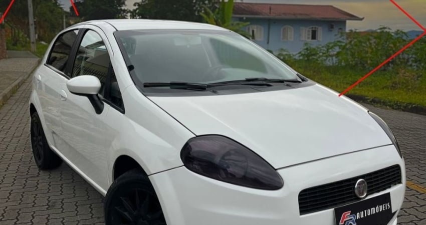 PUNTO 2012 1.6 ESSENCE