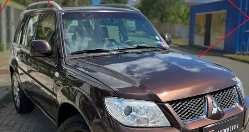 PAJERO TR4 2.0 4X4  AUTOMATICO 2015