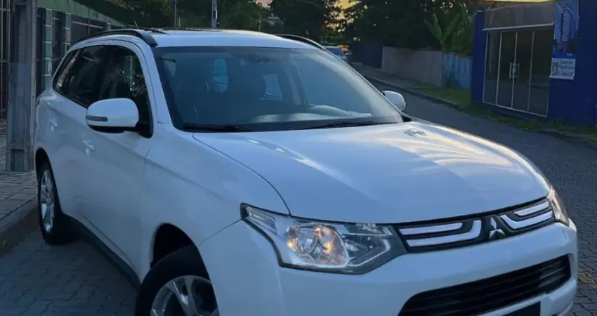 OUTLANDER 2.0 2015 AUTOMATICA.