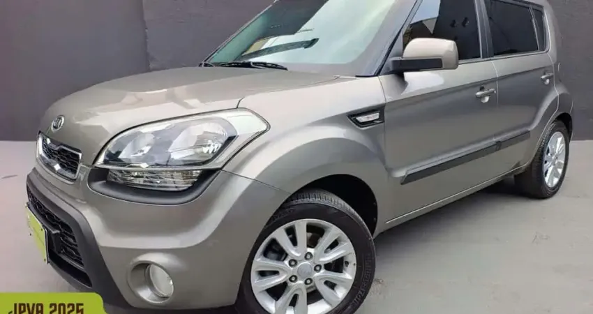 KIA SOUL EX FF MT _4P_ 2013
