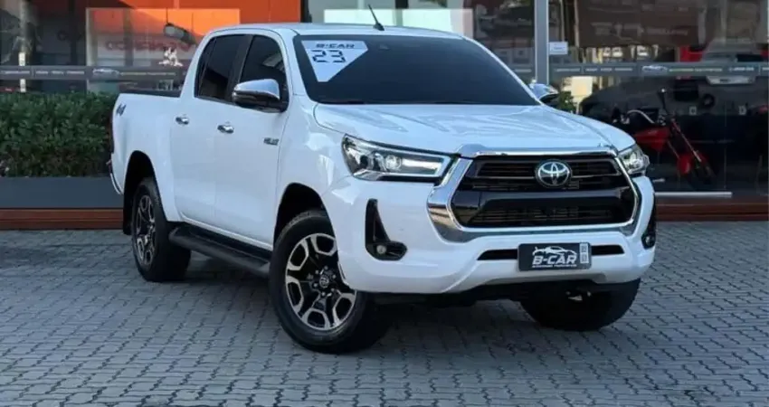 Toyota Hilux 2023 2.8 d-4d turbo diesel cd srx limited 4x4 automático