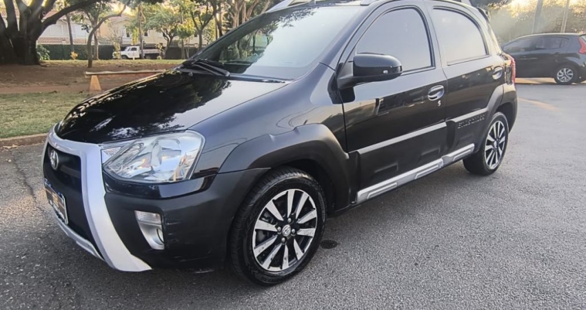 ETIOS CROSS 1.5 2014 COMPLETO VEJA
