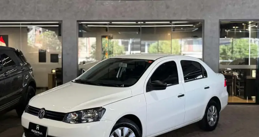 VOLKSWAGEN NOVO VOYAGE 1.0 2013