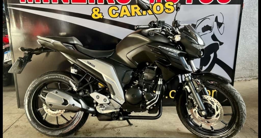 Yamaha Fazer FZ25 250 FAZER