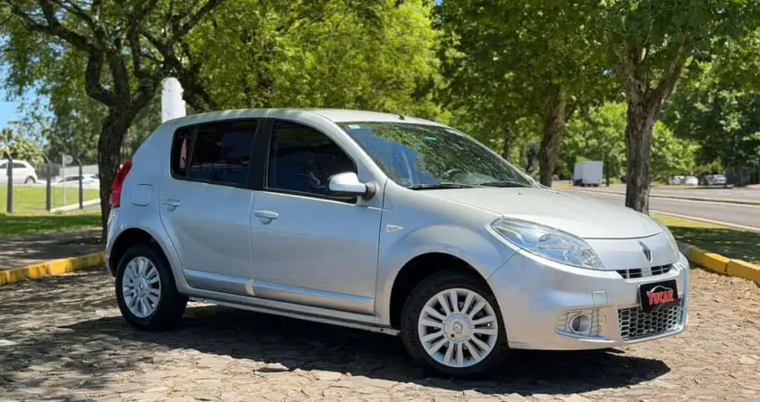 RENAULT SANDERO Privilège Hi-Flex 1.6 16V 5p Aut