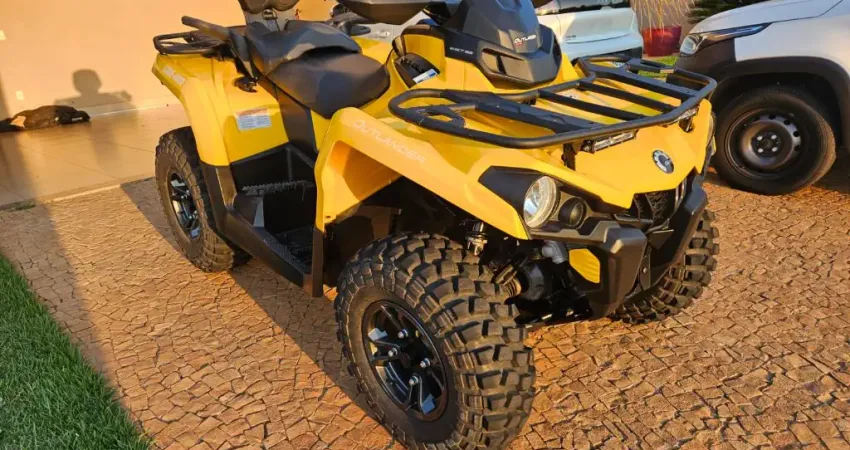 Quadriciclo Can Am Outlander 570L Max 4x4 Duplo