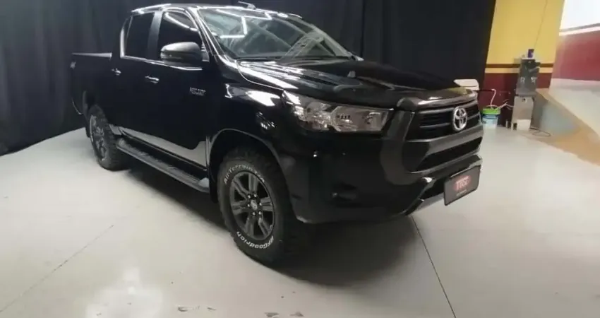 TOYOTA HILUX CDSR A4FD 2024