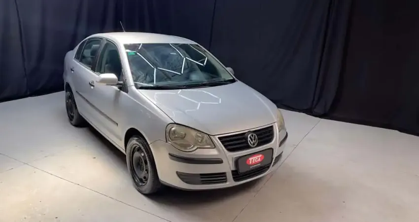 VOLKSWAGEN POLO SEDAN 1.6 2010