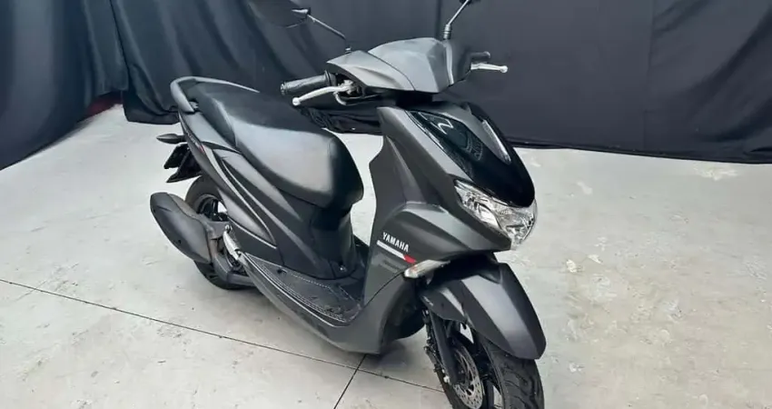 YAMAHA FLUO 125 2025