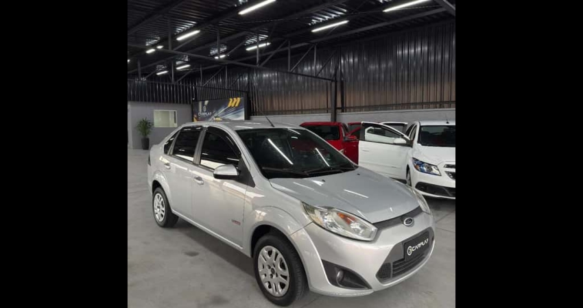 Ford Fiesta Sed. 1.6 8V Flex 4p  - Prata - 2010/2011