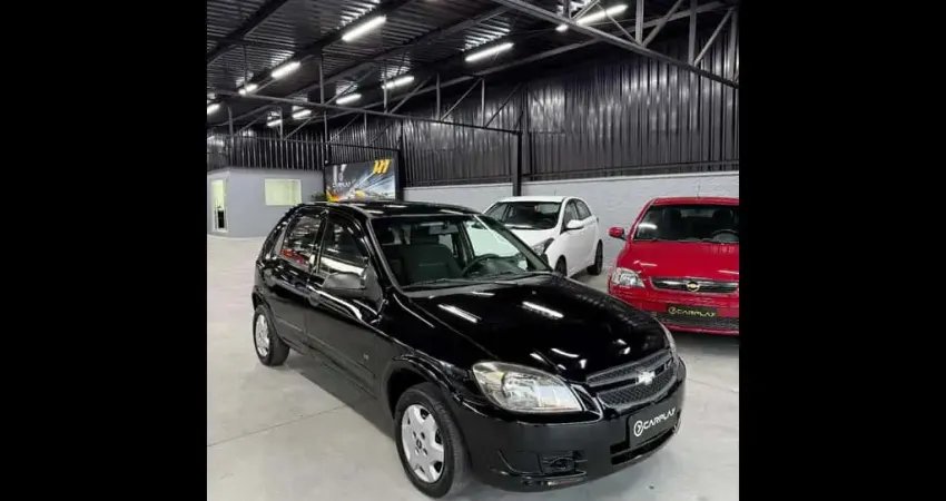 Chevrolet Celta Life/ LS 1.0 MPFI 8V FlexPower 5p  - Preta - 2011/2012