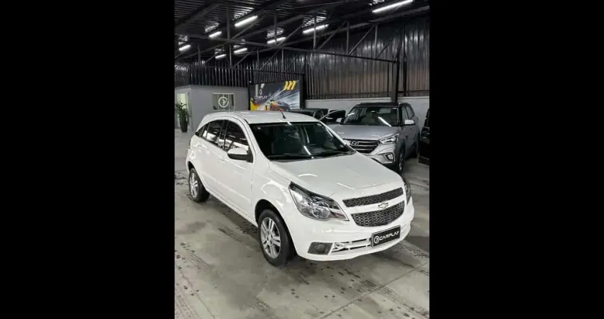 Chevrolet Agile LTZ 1.4 MPFI 8V FlexPower 5p  - Branca - 2013/2013