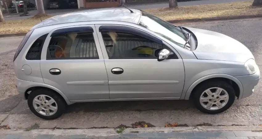 Corsa 1,4 2011