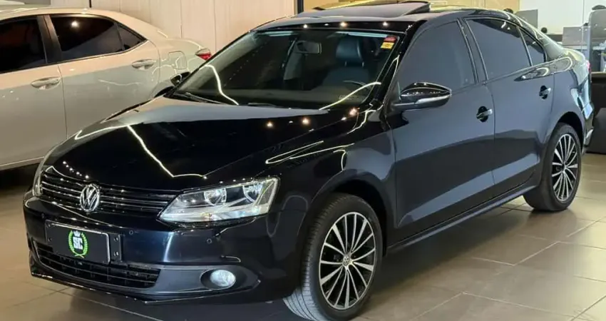 VOLKSWAGEN JETTA 2.0 2014