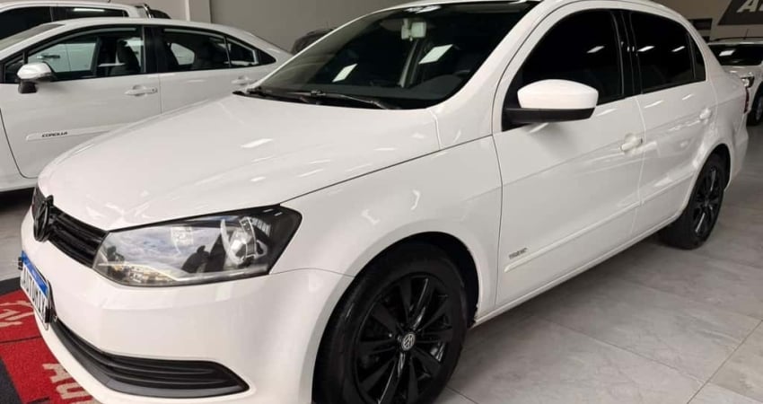 VOLKSWAGEN NOVO VOYAGE 1.6 CITY 2014