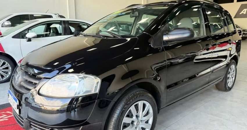 VOLKSWAGEN SPACEFOX 2010
