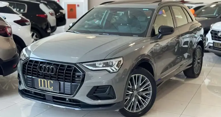 Audi Q3 Black Ed. 1.4 TFSI Flex/Black S-tron.