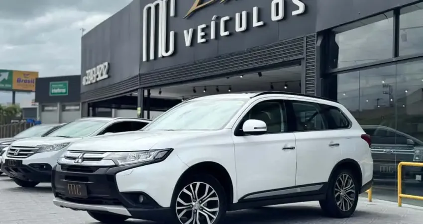 Mitsubishi OUTLANDER 2.2 165cv Diesel Aut.