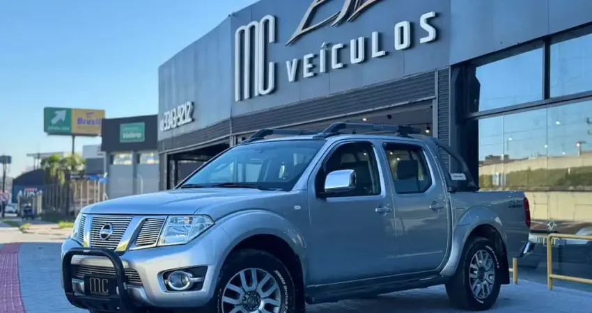 Nissan Frontier SV AT. CD 4x4 2.5 TB Dies. Aut.