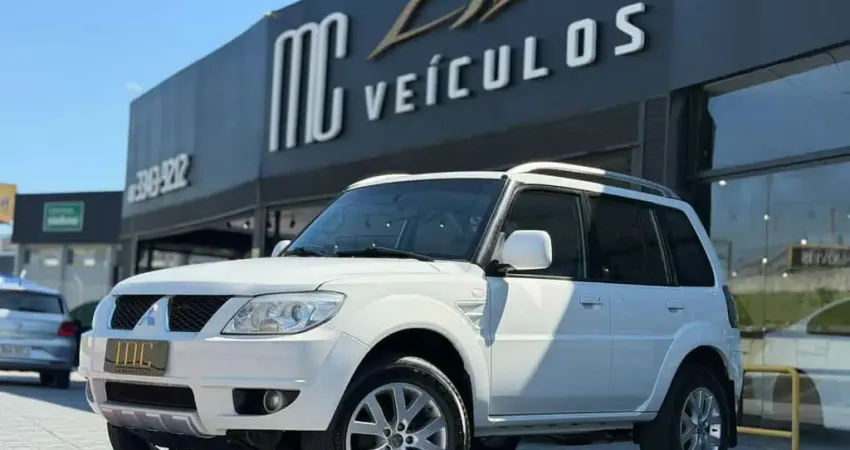 Mitsubishi PAJERO PAJERO 2.0 TR4 FLEX 4X2 MEC.