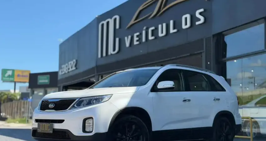 Kia SORENTO SORENTO 2.4 4X2 AUT.
