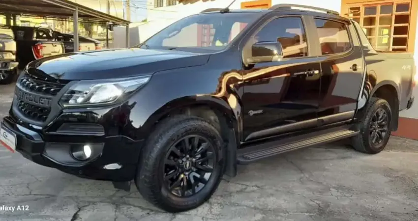 CHEVROLET S10 2.8 HIGH COUNTRY 4X4 CD 16V TURBO DIESEL 4P AUTOMÁTICO