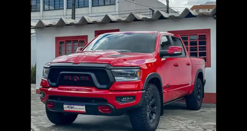 RAM 1500 5.7  REBEL HEMI CD V8 4x4 Aut