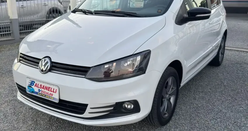 VW// FOX 1.6 CONNECT 2020/2021