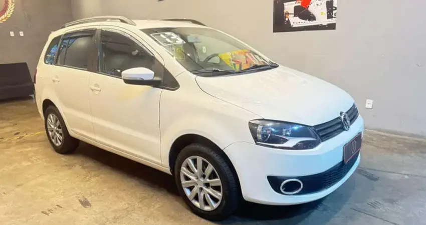 VOLKSWAGEN SPACEFOX TREND GII 2013