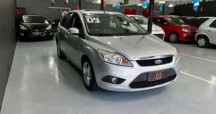 FORD FOCUS GHIA 2.0LHA 2009