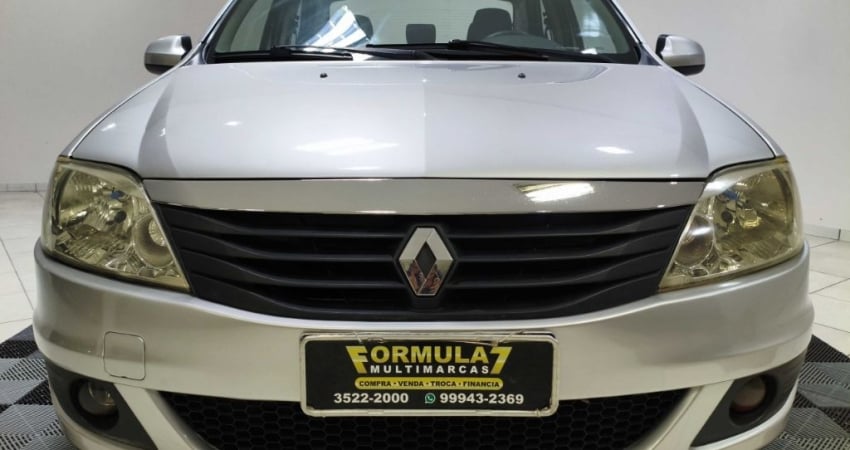 Renault Logan Expression 1.6 Flex 2013