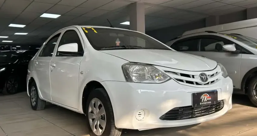 Toyota Etios 2017 1.5 x sedan 16v flex 4p manual