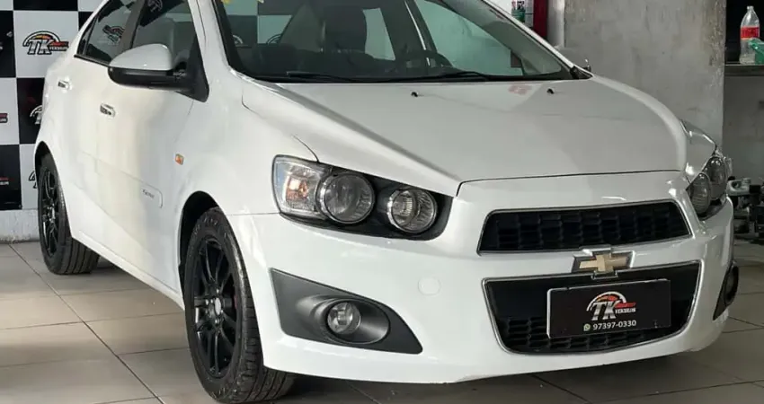 Chevrolet Sonic 2014 1.6 ltz sedan 16v flex 4p automático