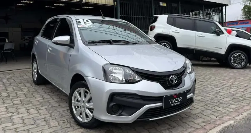 Toyota Etios 2019 1.5 x plus 16v flex 4p manual